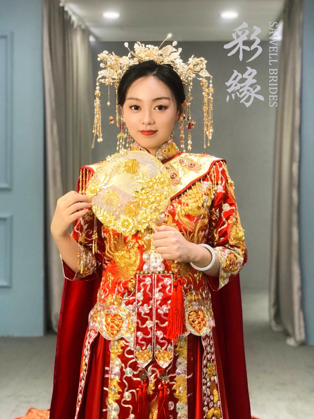 【彩緣婚紗】高定婚紗套系+總監(jiān)跟妝全天服務(wù)
