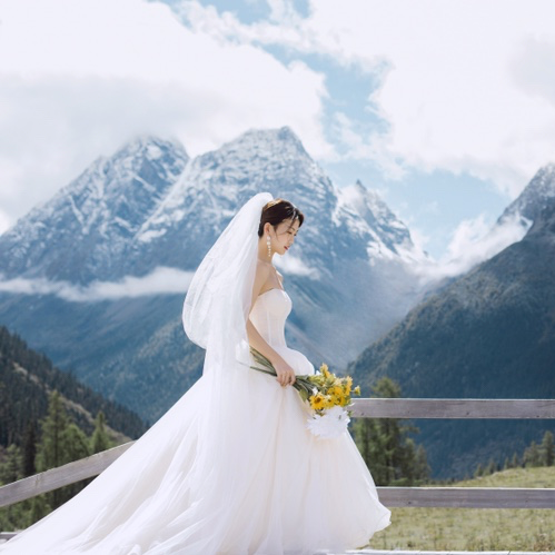 四姑娘山川西旅拍婚紗照工作室婚紗攝影