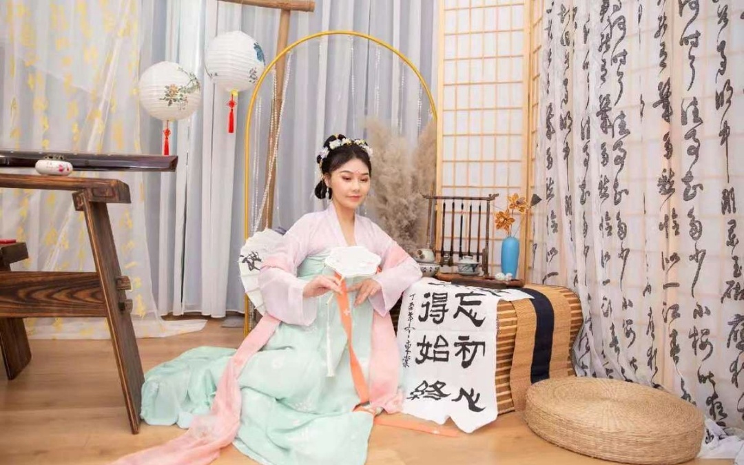 中影巧匠新店开业艺术照套系