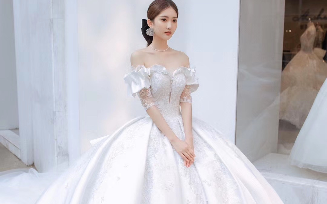 【帝安娜婚纱】热推系列出门纱+仪式纱+敬酒服