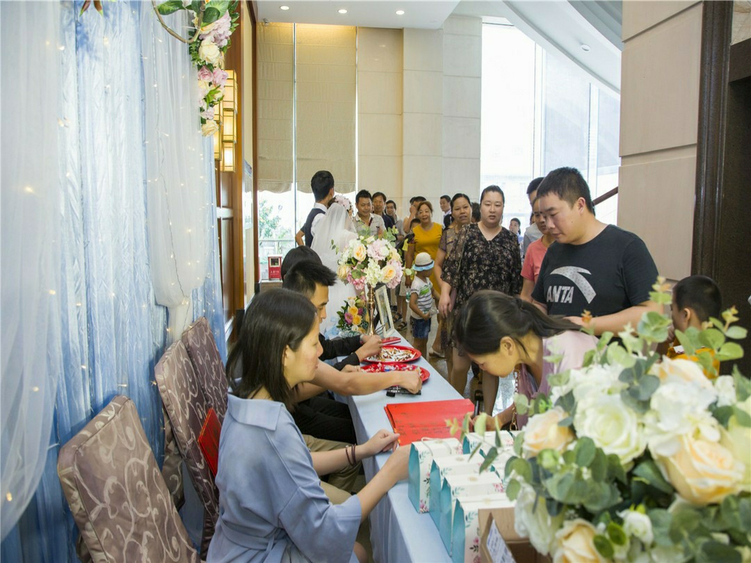 十年国粤语婚礼主持子鑫+流程设计+音乐督导