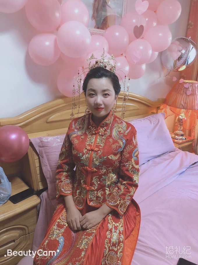 新娘和伴娘们一起美丽，一个都不能少