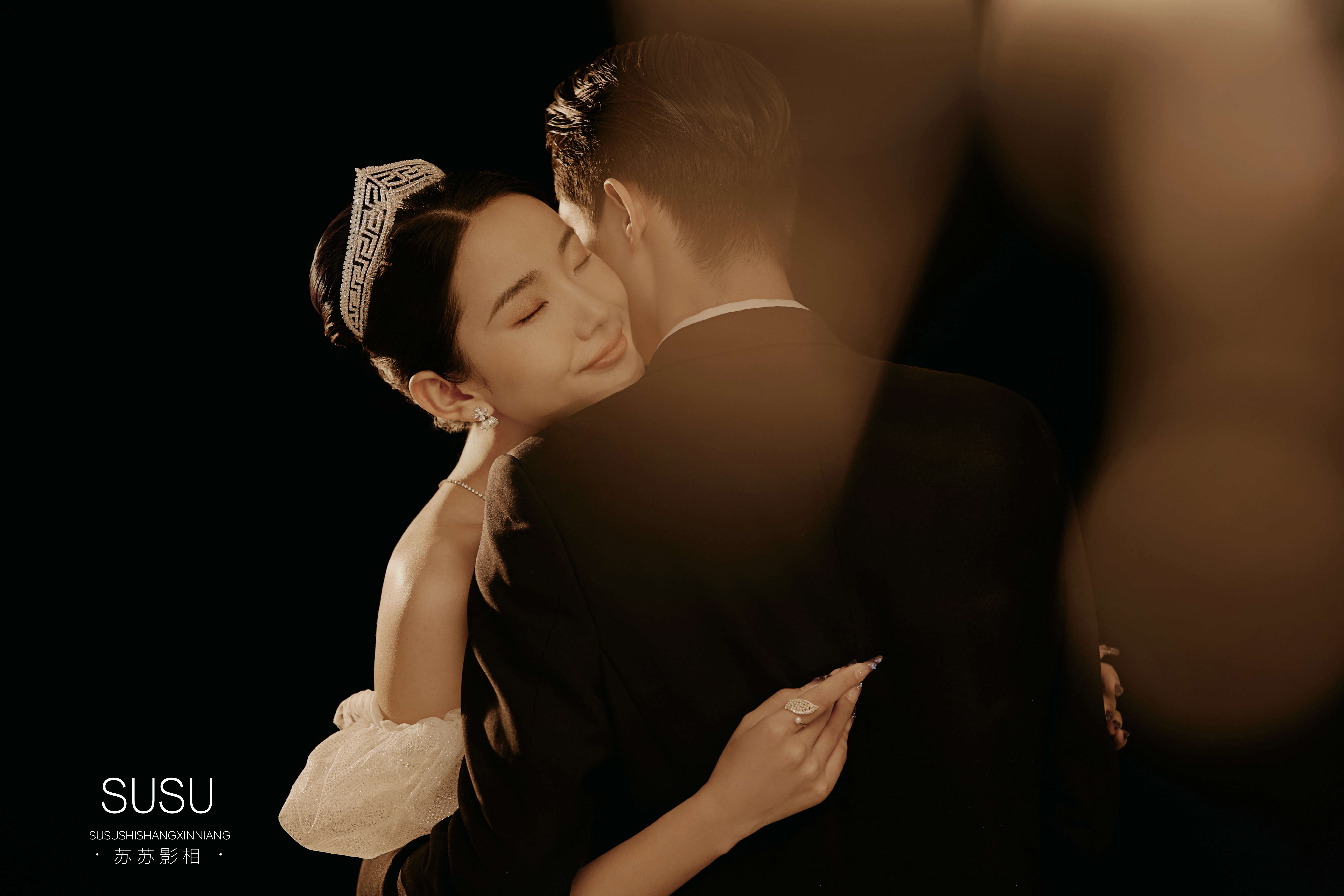 拍一组很哇塞的光影婚纱照，挖到宝啦！！