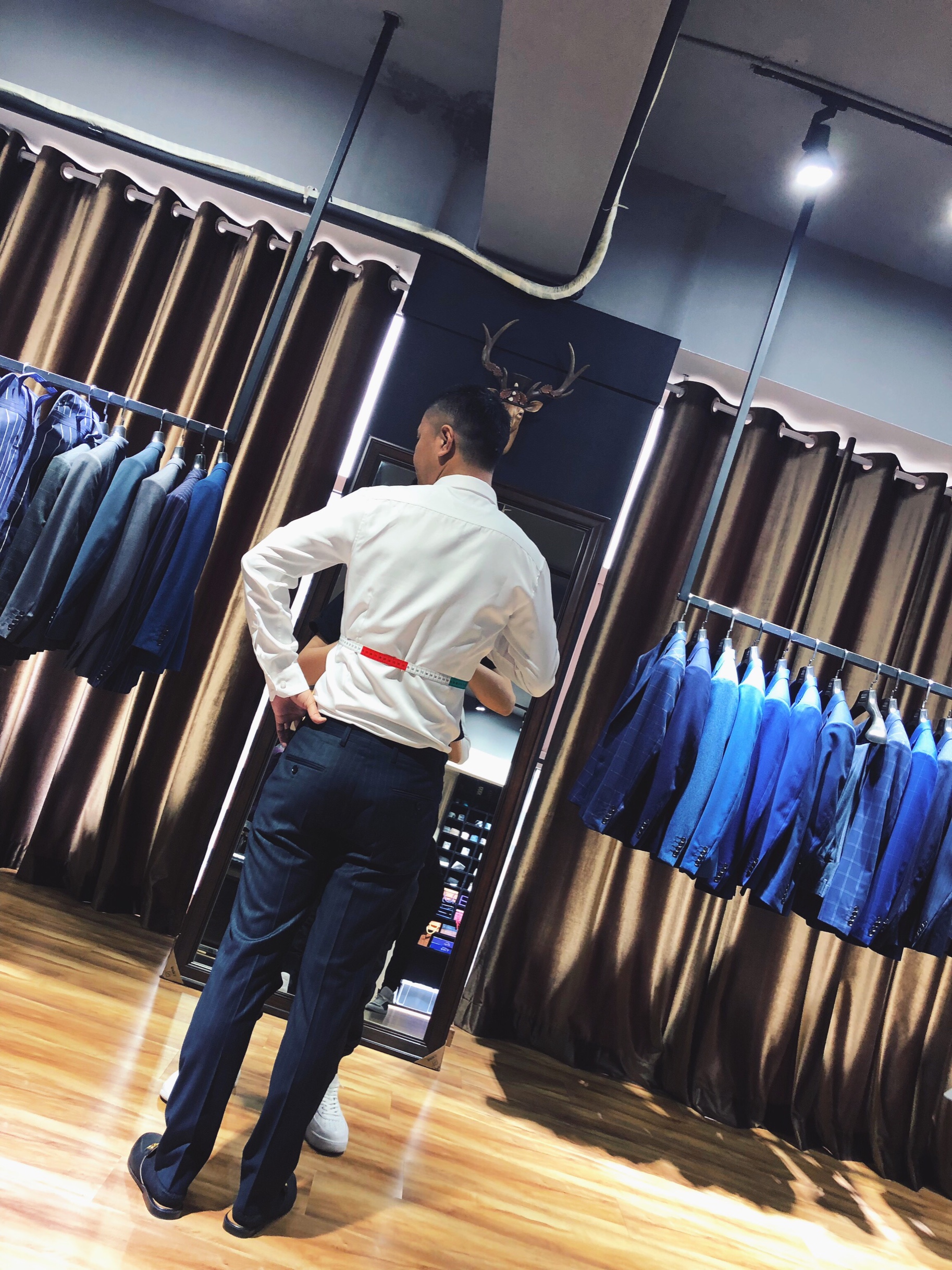 Tins西服定制