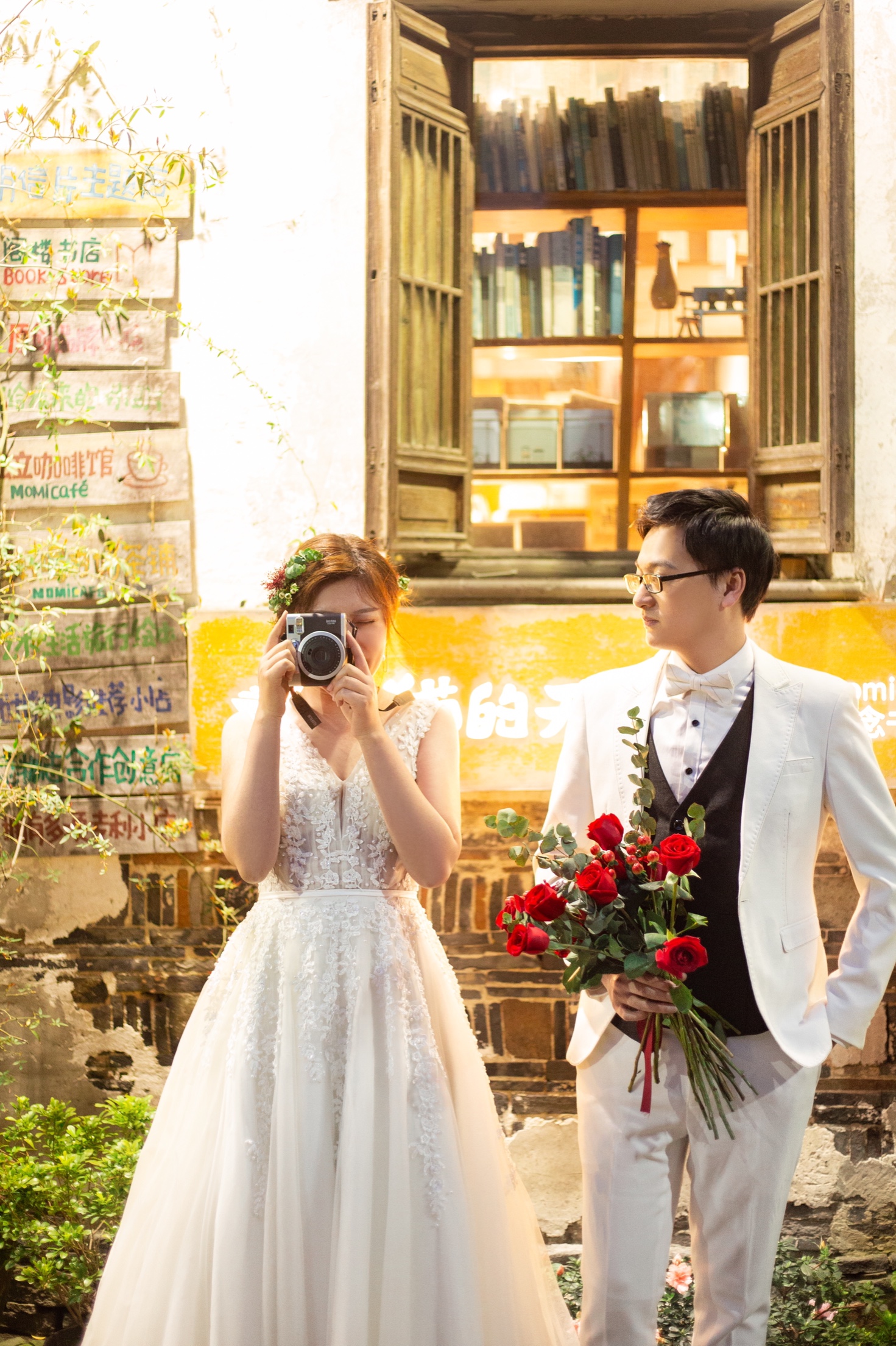 虎丘婚纱哪家好_虎丘婚纱城(2)