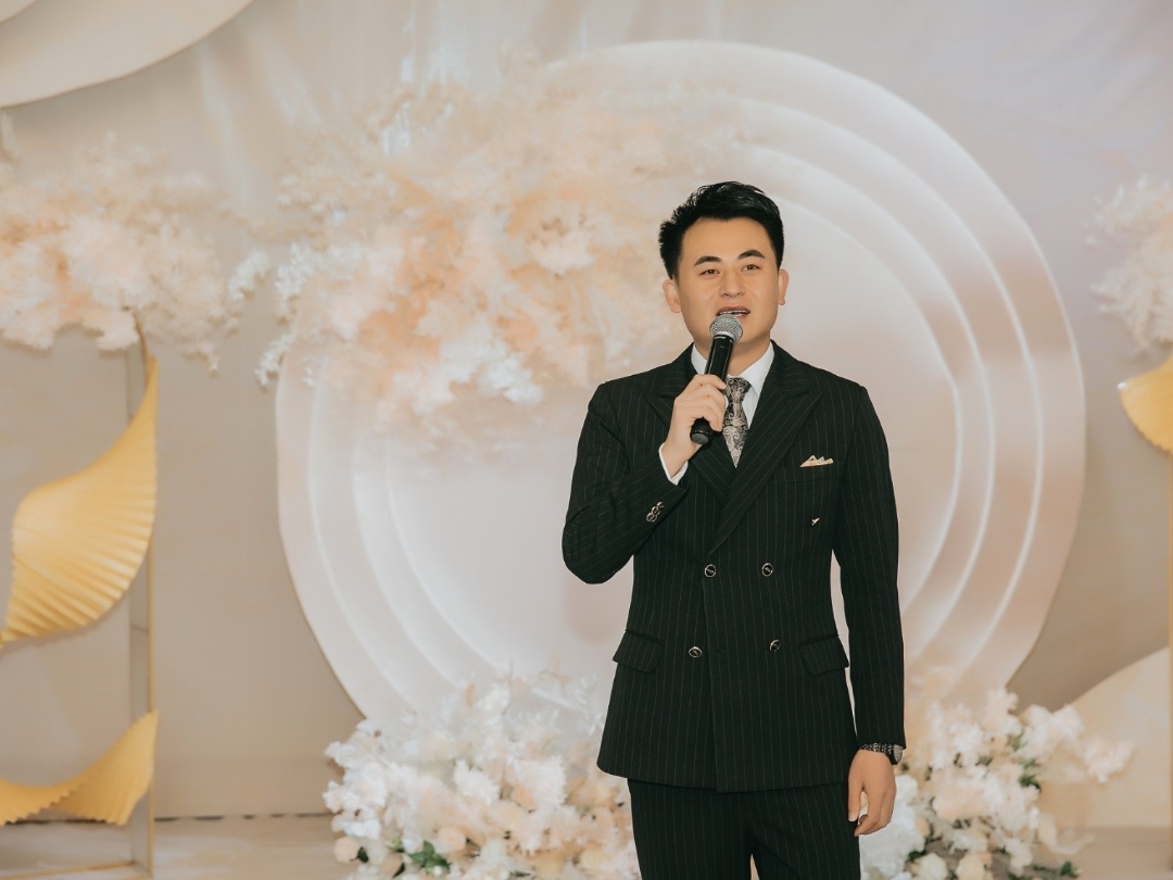 主持风格自然走心限时9折