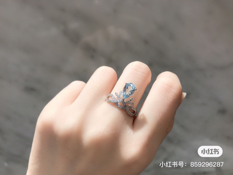 秋天是的第一枚戒指💍