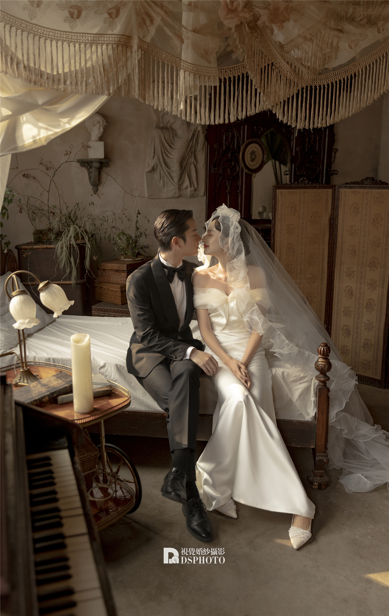 精致的轻法式室内婚纱照 | 高级又温柔
