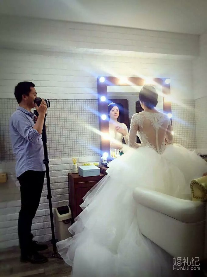 幕色婚纱摄影_婚纱摄影