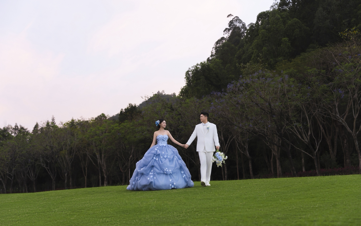 蓝色花神婚纱照已搞定|人生照片➕1