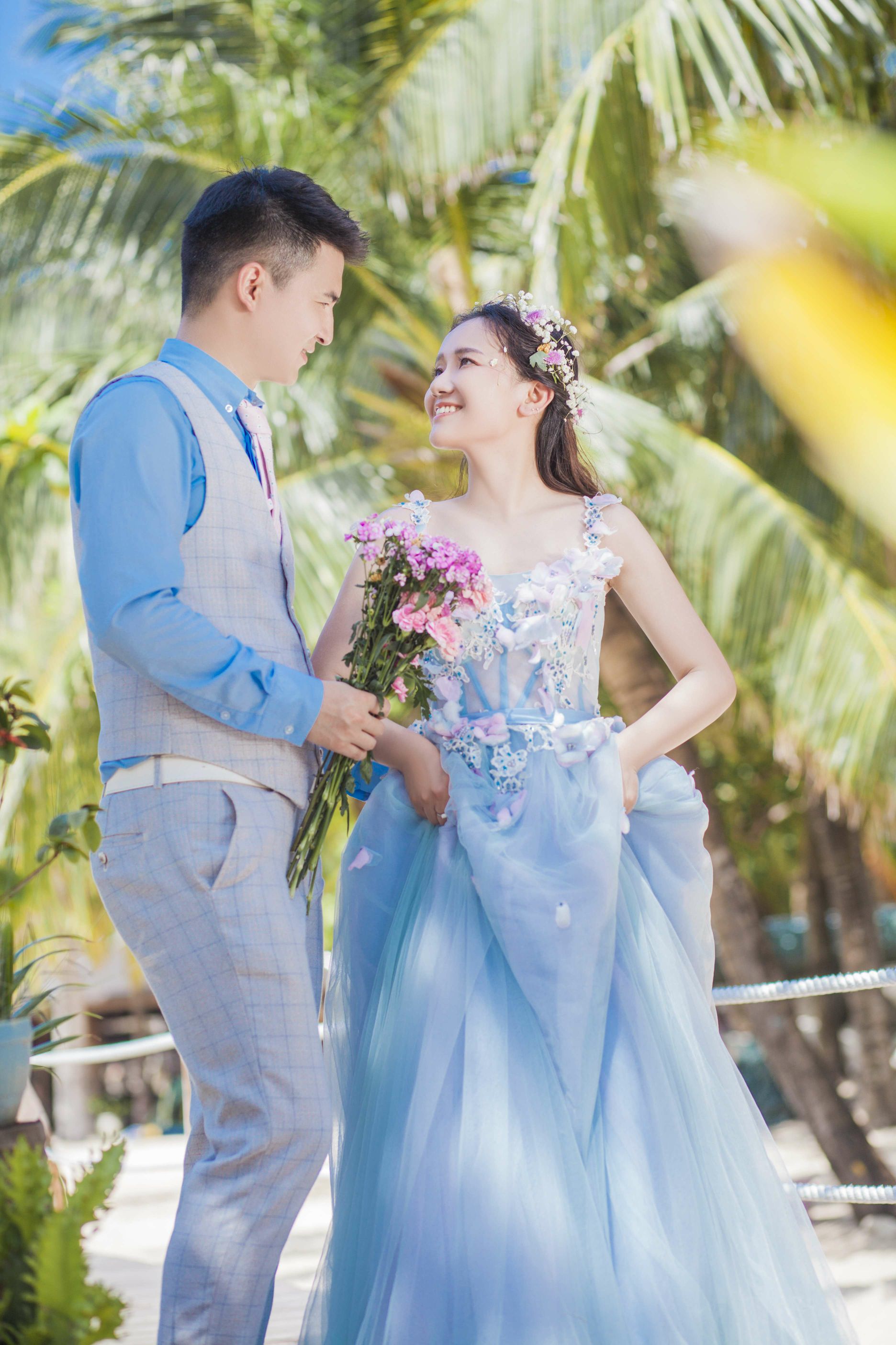 青岛达令婚纱_青岛婚纱摄影(2)