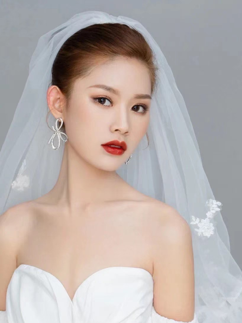资深档全程跟妆3造型唯美简约妆容