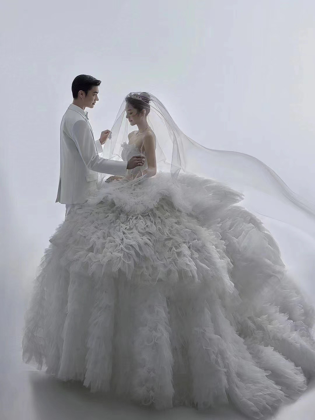 【夏季特惠】 总监级团队拍摄+双城拍摄