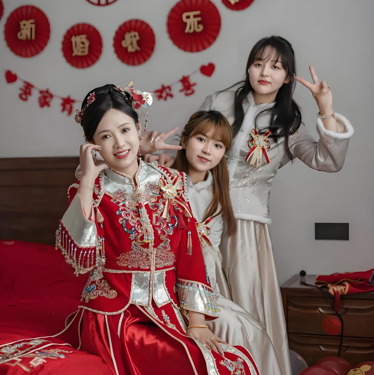 婚礼跟拍摄影摄像化妆仅999