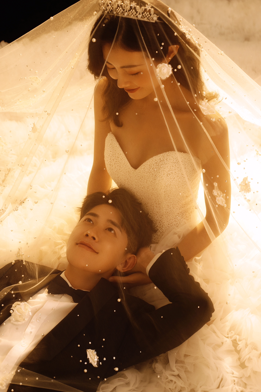 【活動】內(nèi)外景通拍+10服10造+送婚紗