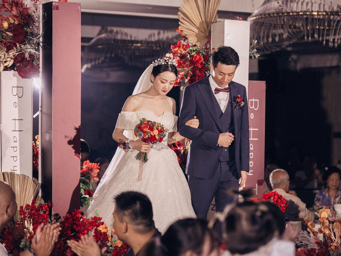 户外草坪/露台婚礼专业婚礼主持