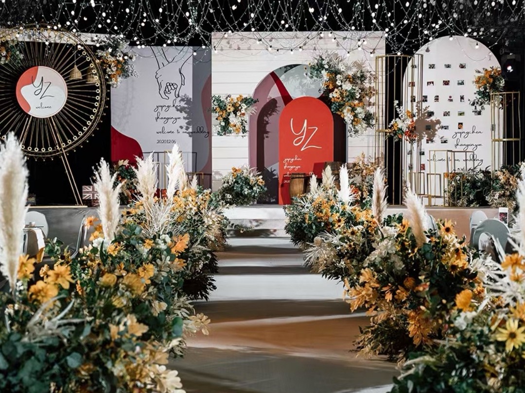 【幸福推荐】主持人春震用心用爱策划主持每场婚礼
