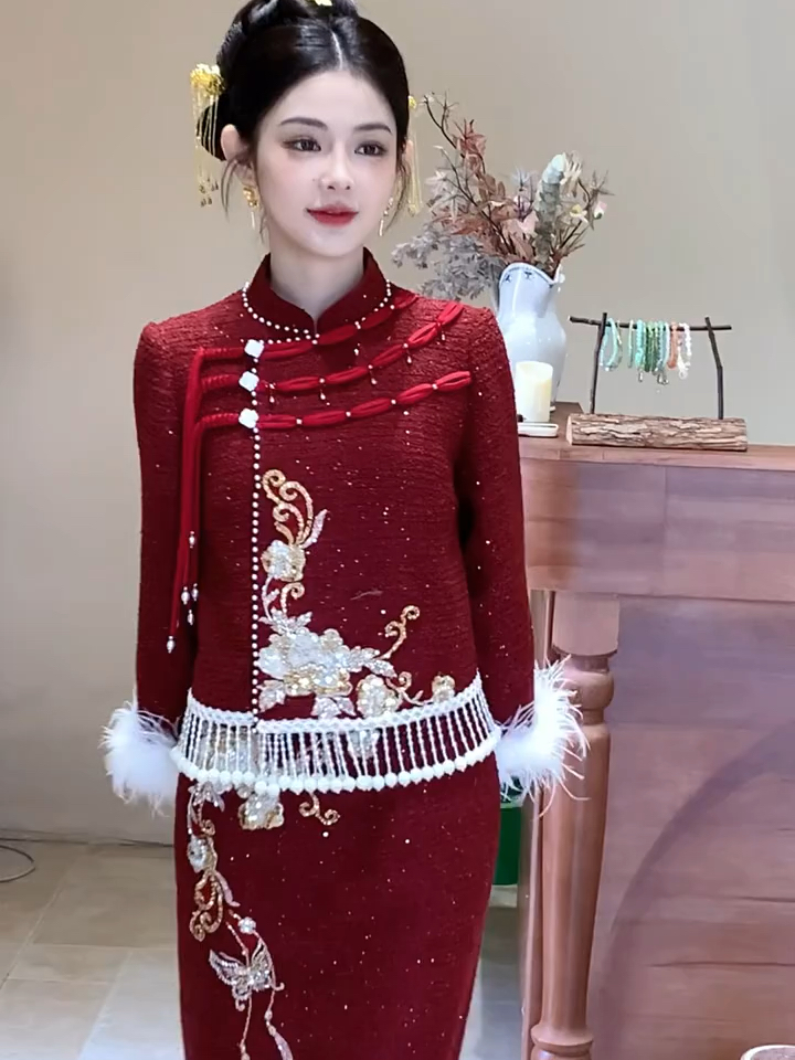 跟妆+拖尾婚纱礼服套餐