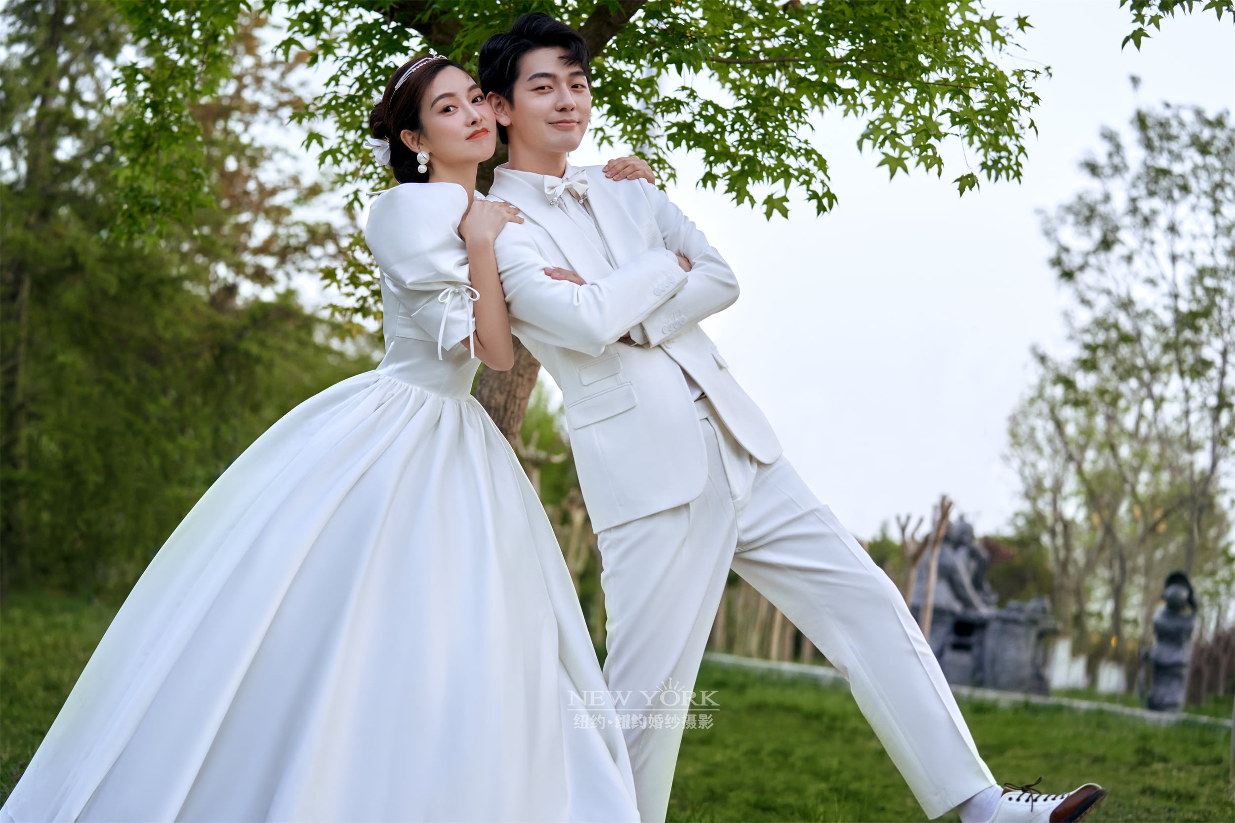 【一价全包】新娘跟妆+底片全送+全新风格婚纱照