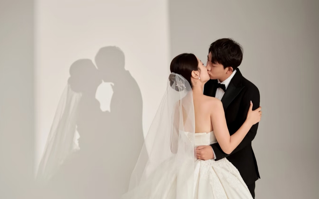 金先生&李女士
