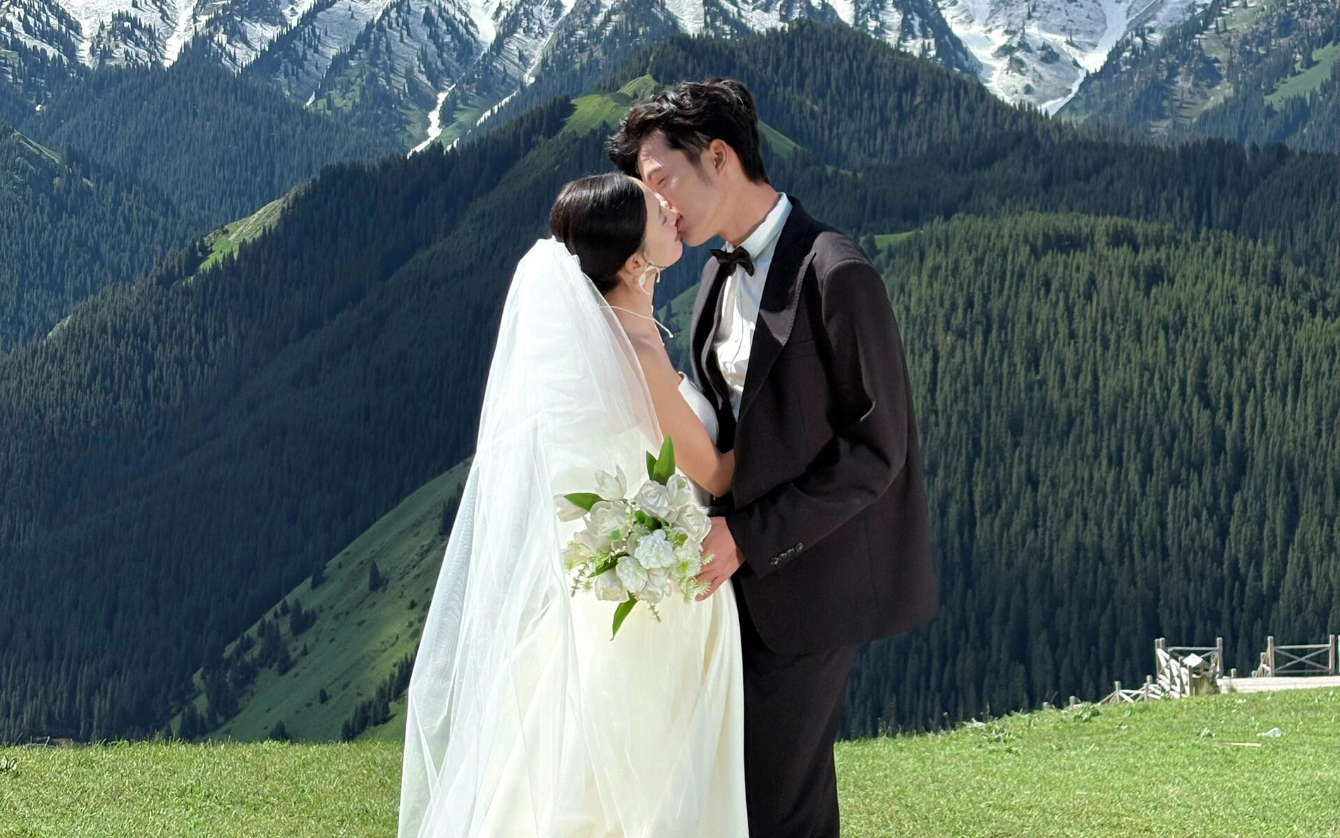 婚纱照里藏着我们相爱的证据