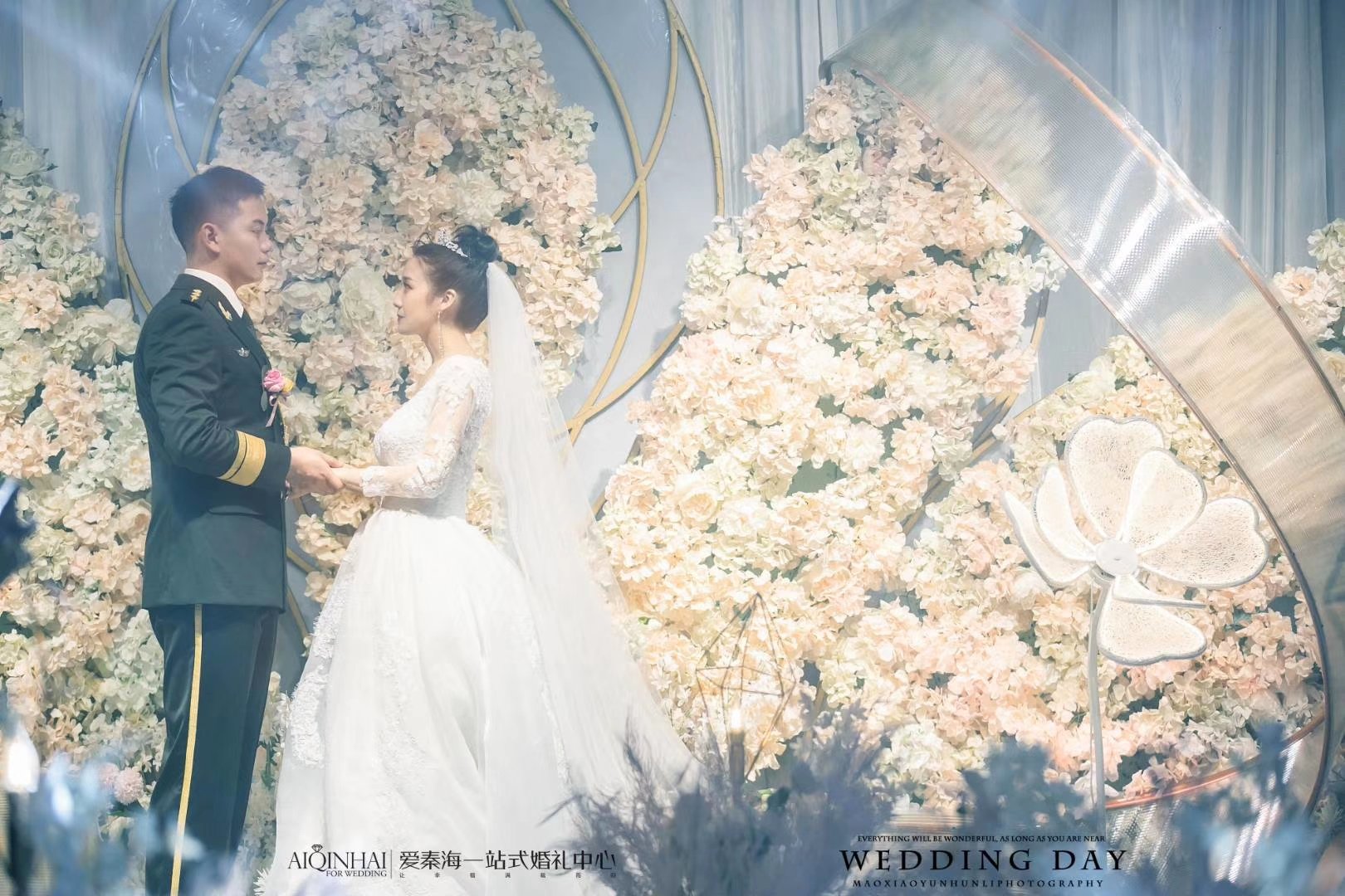 军嫂不易，感谢你们让我们见证这样一场婚礼