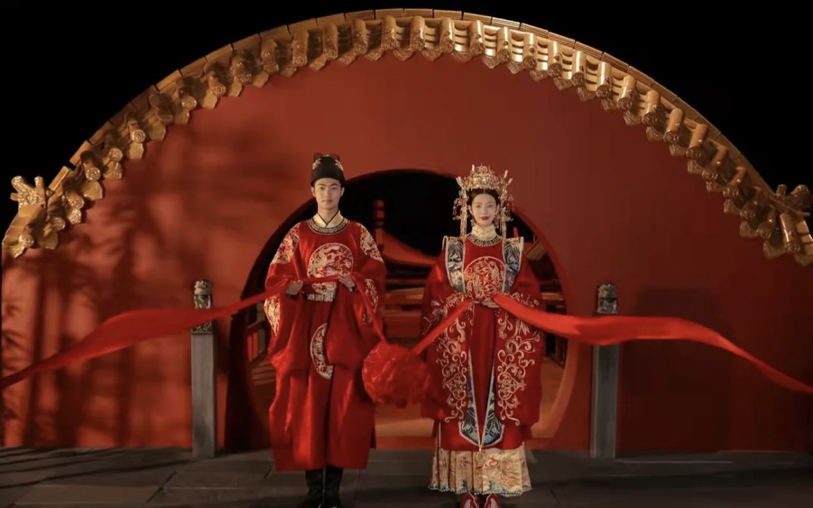 婆婆一眼就相中的汉服婚纱照