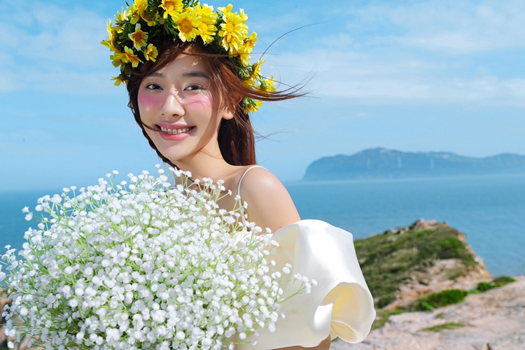 云朵旅拍立減1000元、10服10造+50張精修