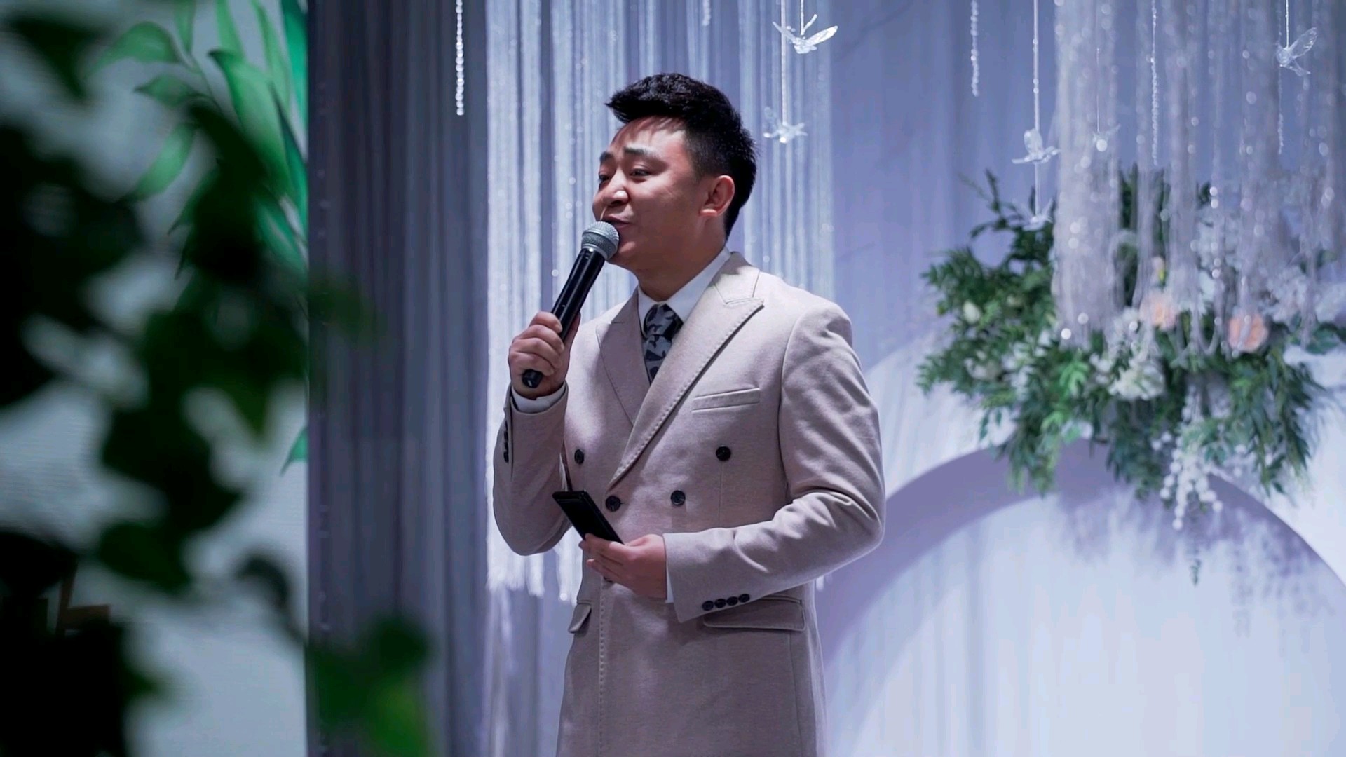 优秀的人，幸福的人