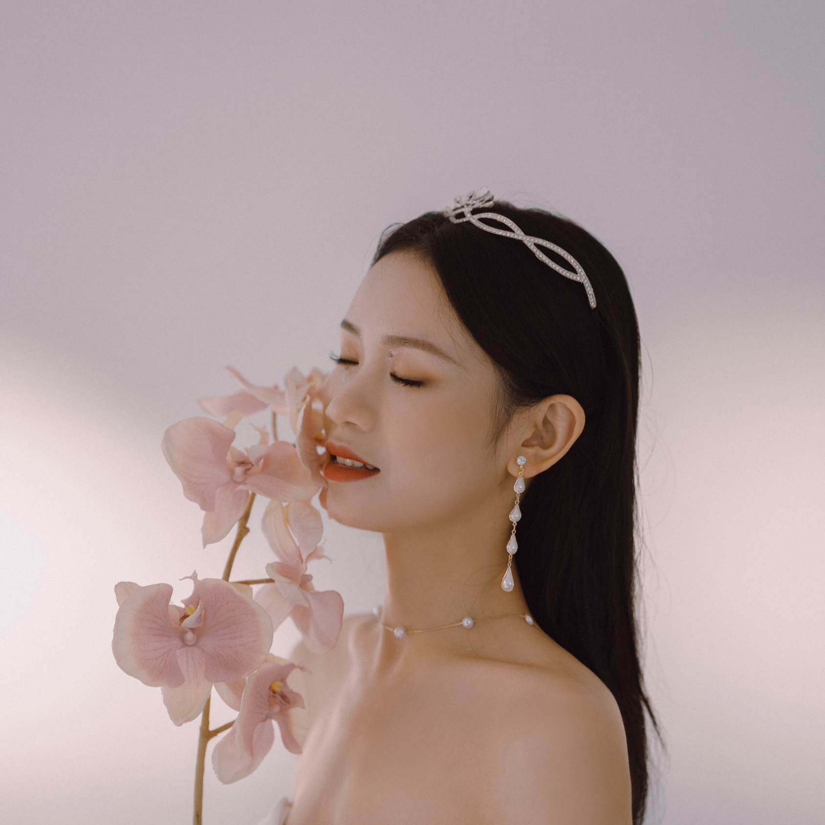 婚纱微电影+定制相框+一对一服务