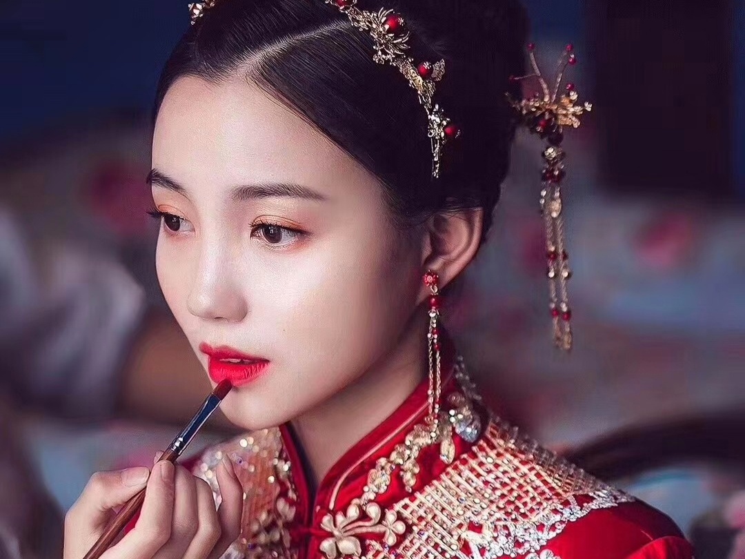 中式、西式、晚宴新娘全天跟妆，送婆婆妆