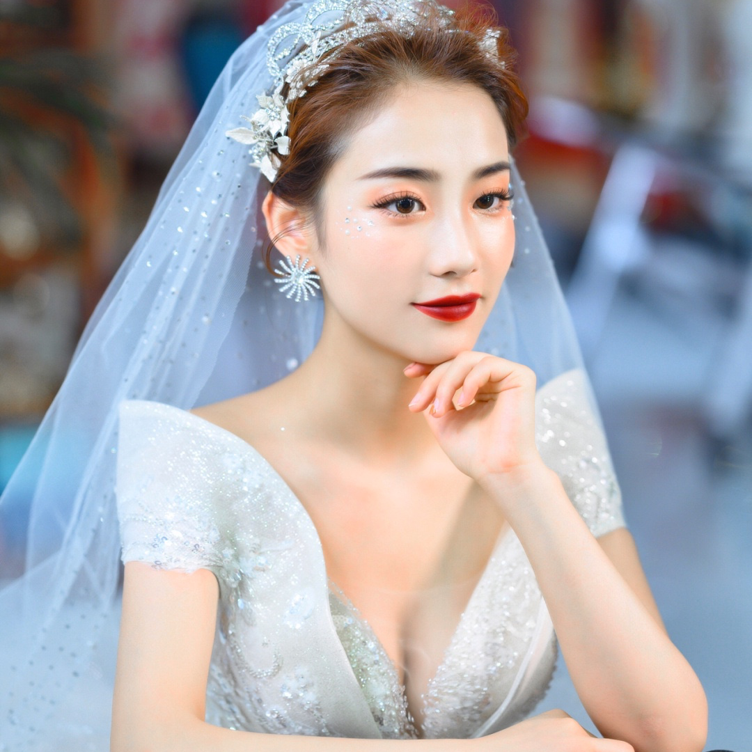 资深化妆师全程婚礼跟妆 送妈妈妆一位
