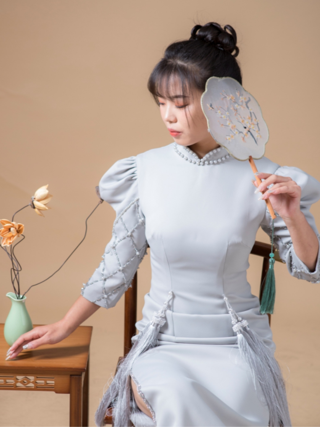 秀禾中式，晨袍造型