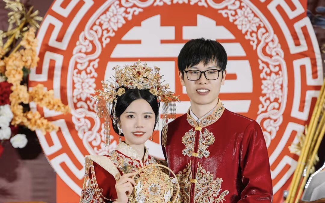 洛麗塔婚禮———大紅中秀