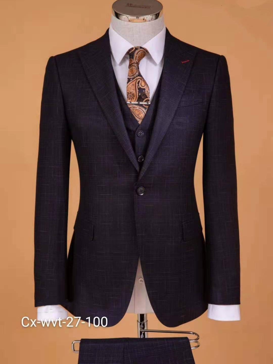 艾蔻婚纱礼服 新郎西服套装 可定制