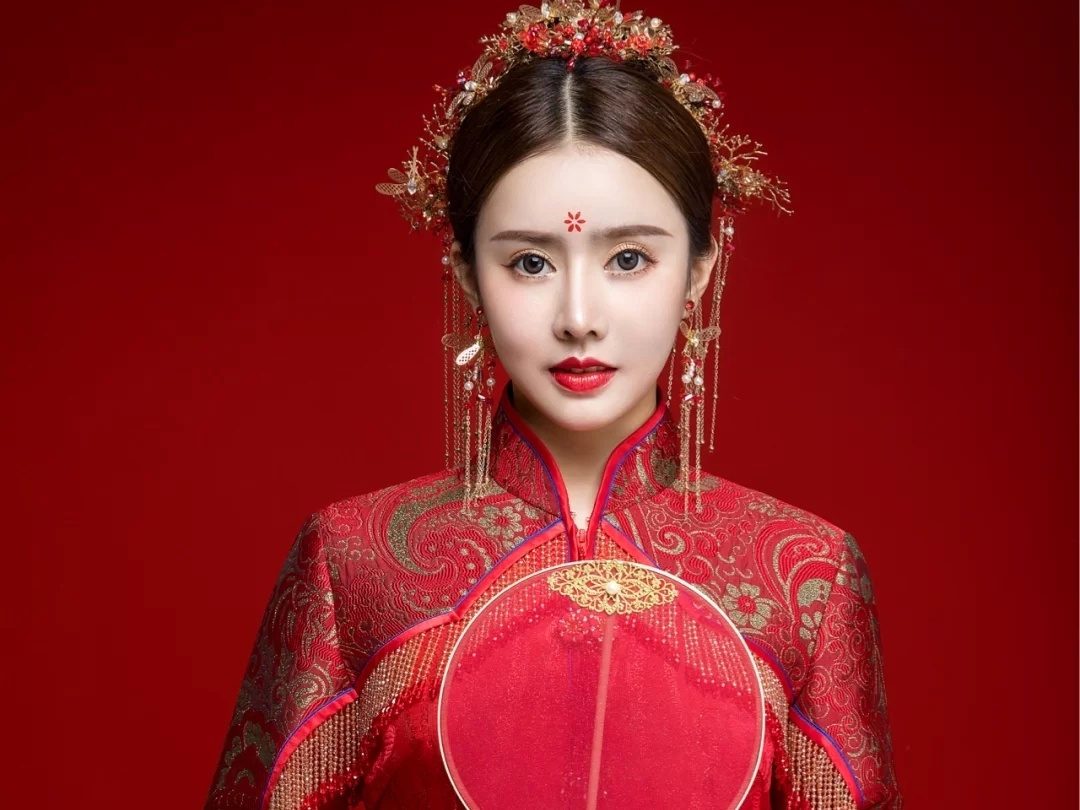 婚礼跟妆国风妆汉服婚礼造型 亲友妆