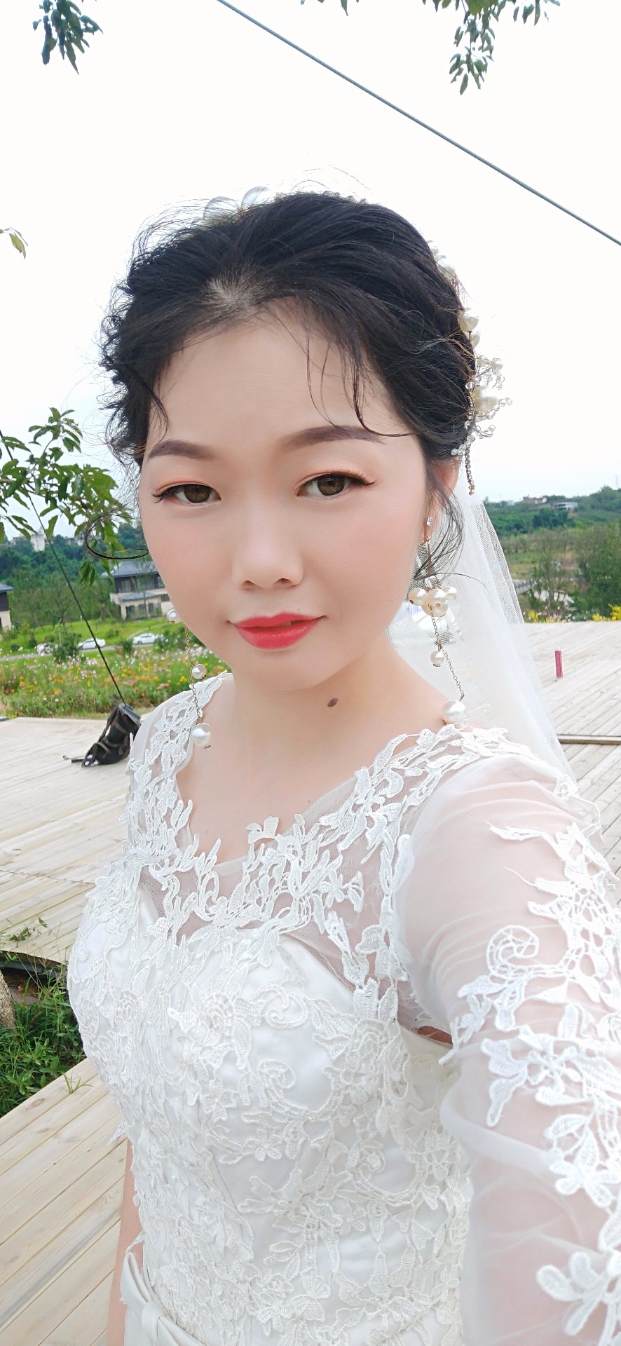 选婚纱，都没有拍到几张照片