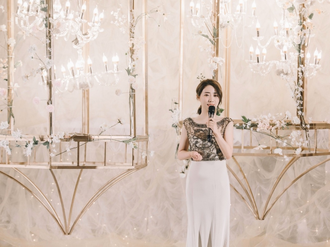 专注于有情感的婚礼表达主持人