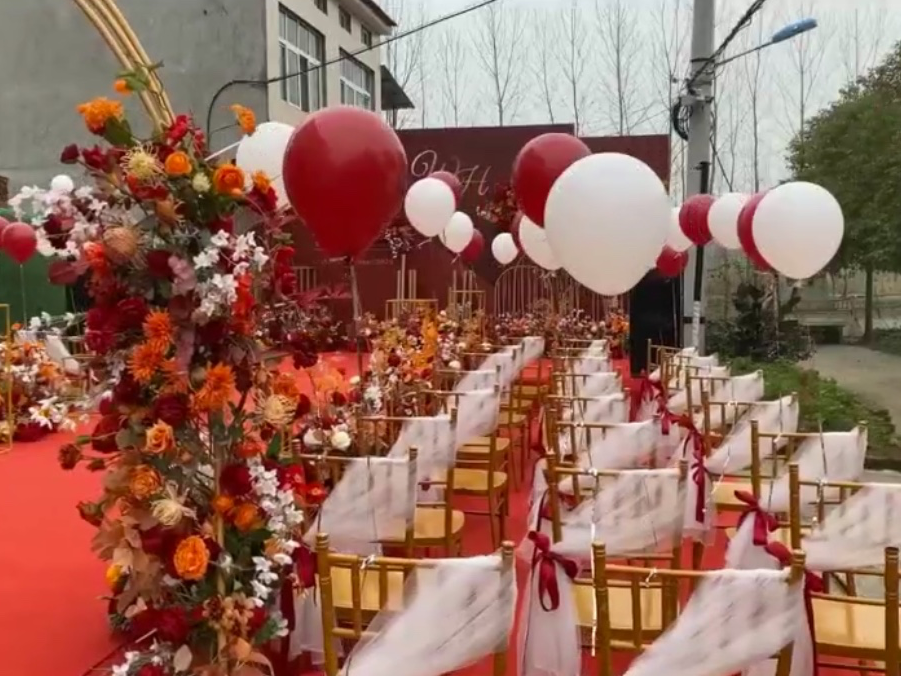 红加橙，喜庆，大气有质感