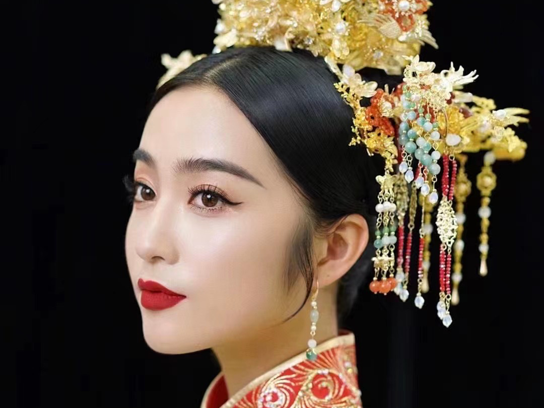 首席档新娘跟妆全天+姐妹妆，妈妈妆