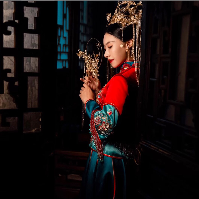 中式婚礼  新娘跟妆  秀禾造型