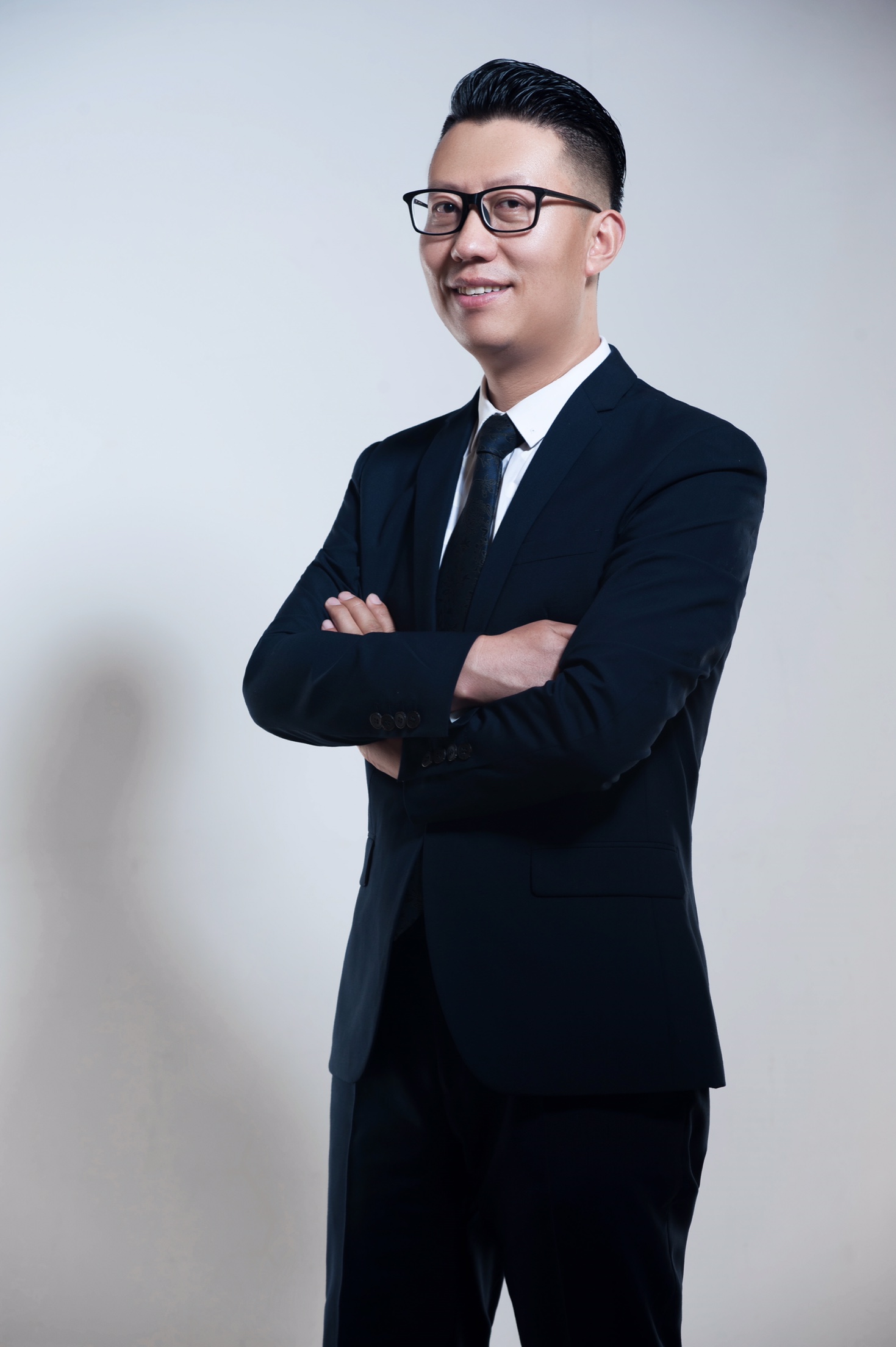 爱派 欣民