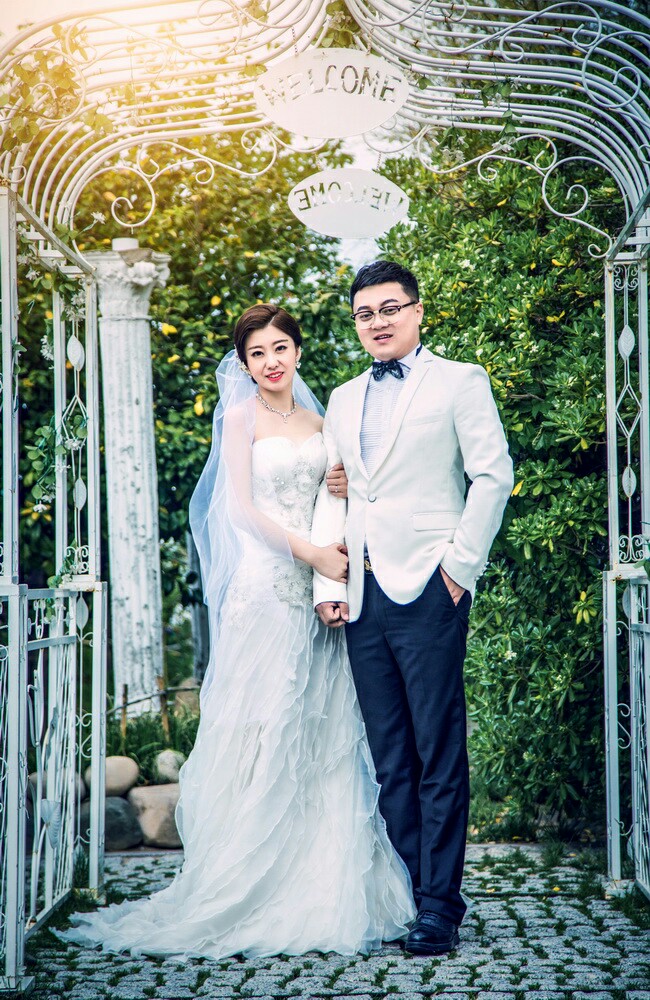 城阳罗曼庭婚纱摄影_婚纱摄影