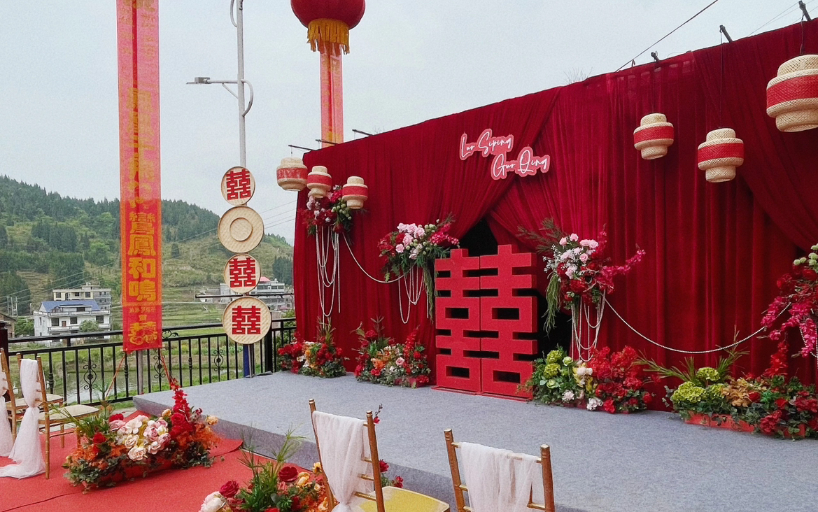 質(zhì)樸又有韻味的農(nóng)村小院婚禮
