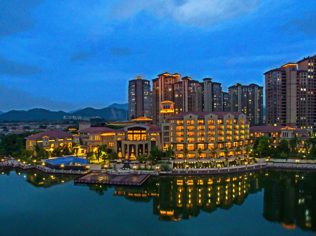 黄龙饭店(闲湖城)