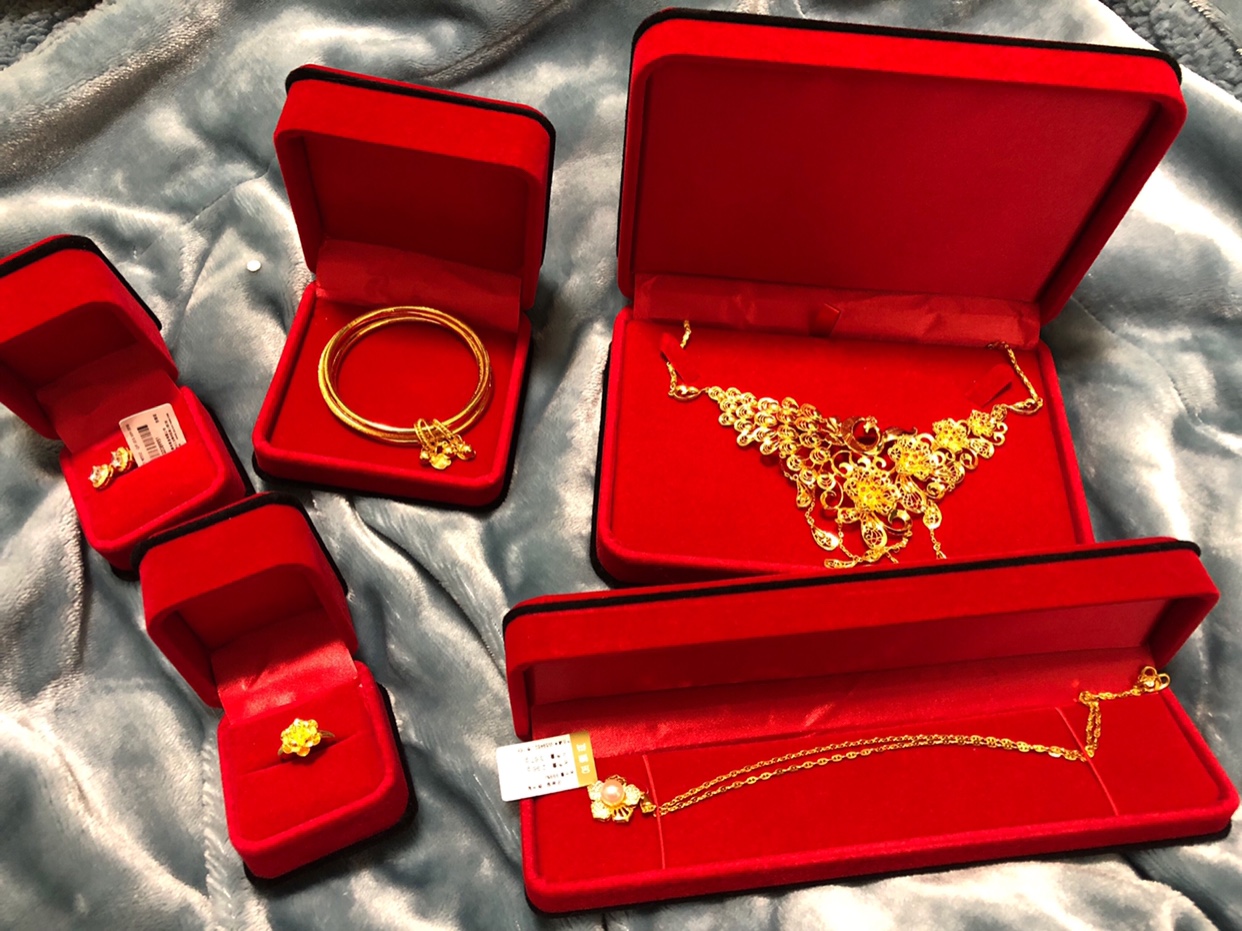 婆家带我挑黄金，总有种占便宜的感觉...