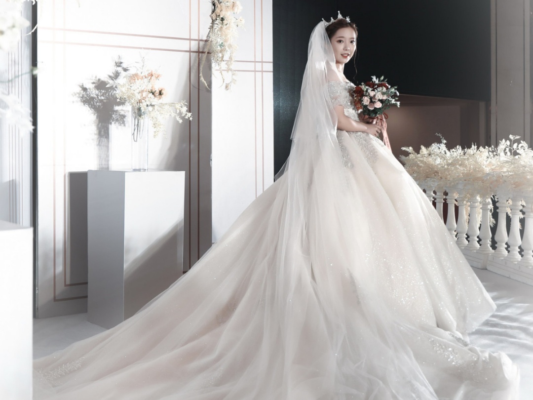 婚礼当天新娘早妆（可上门化）