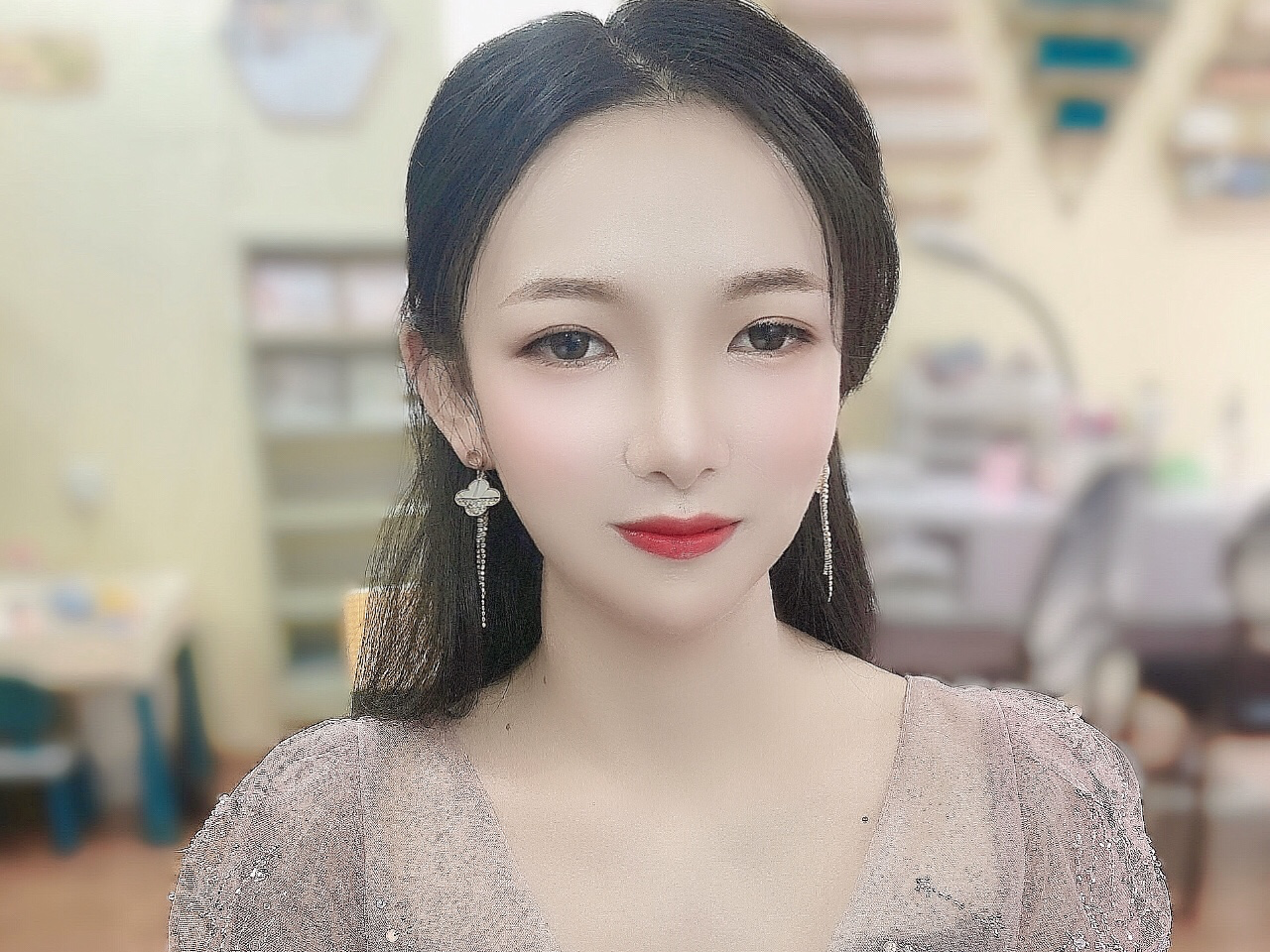 福清龙田女皇婚纱店订婚妆