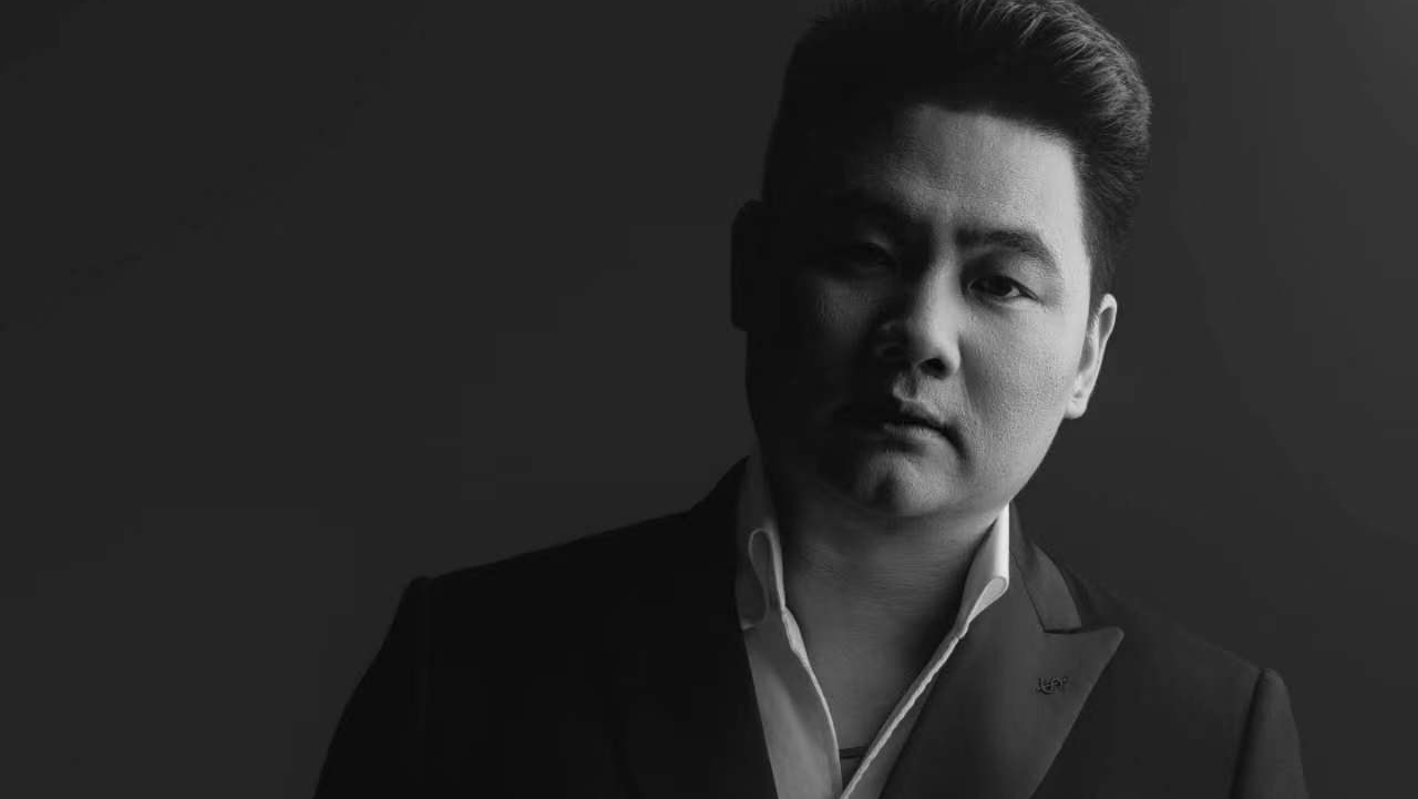 茫茫人海，大千世界……