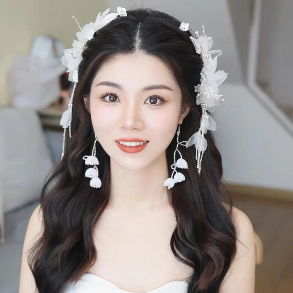 杨小姐婚礼跟妆